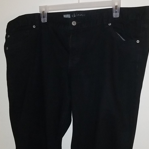 size 18 black skinny jeans